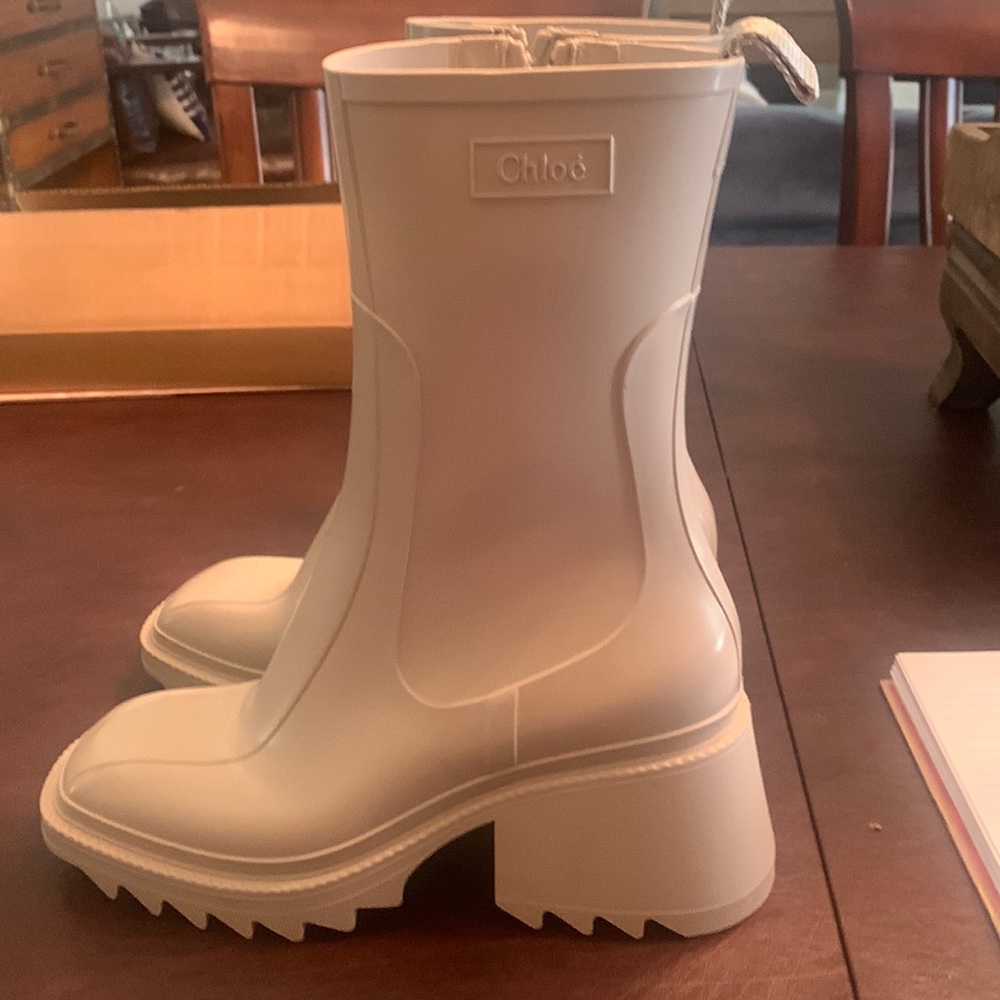 Chloe Betty 75 Rain Boots, Never worn